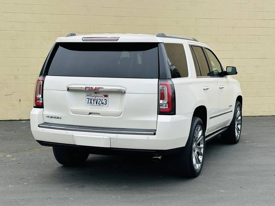 2015 GMC Yukon 4th Gen - Image 7 of 21