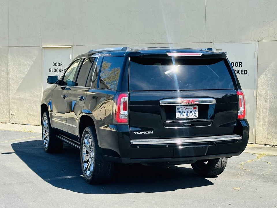 2015 GMC Yukon 4th Gen - Image 5 of 21