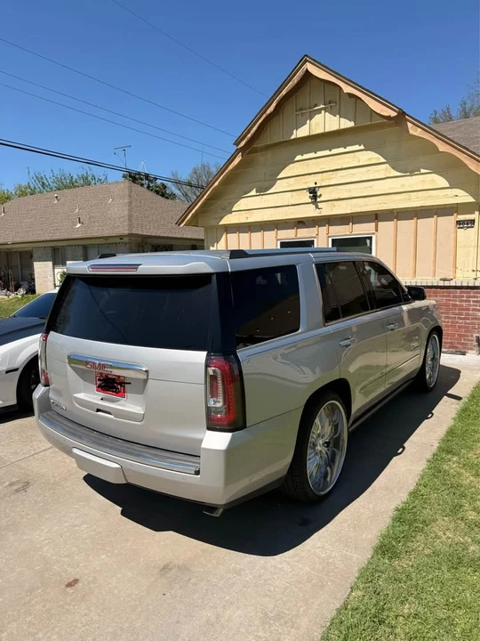 2015 GMC Yukon 4th Gen - Image 12 of 12