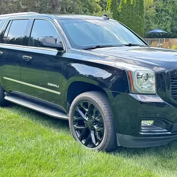 2015 GMC Yukon Denali Sport Utility 4D