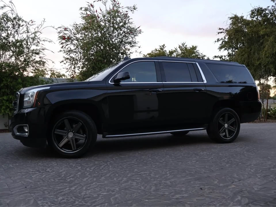 2015 GMC Yukon 4th Gen - Image 3 of 9