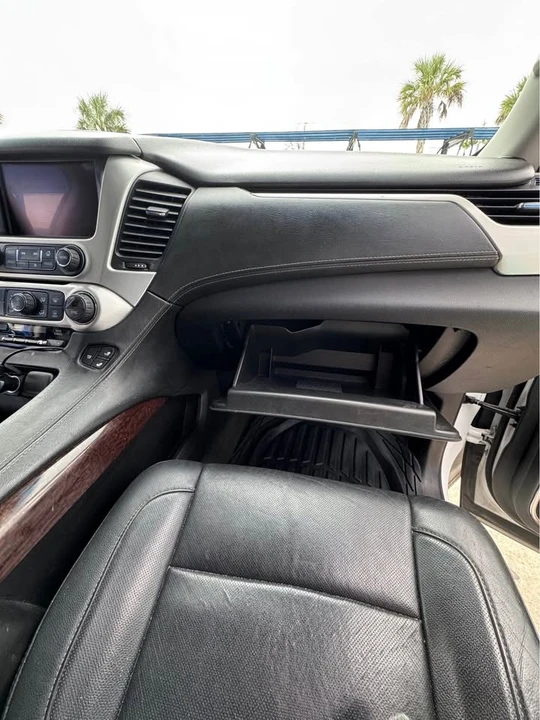 2015 GMC Yukon 4th Gen - Image 5 of 11