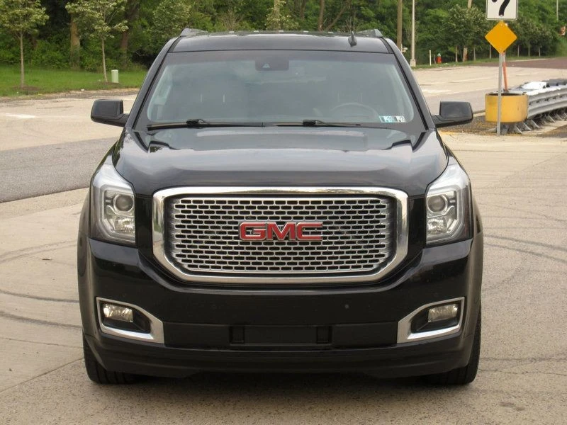 2015 GMC Yukon 4th Gen - Image 5 of 12