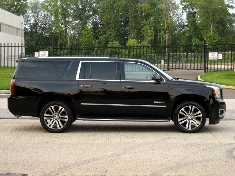 2015 GMC Yukon 4th Gen - Image 9 of 12