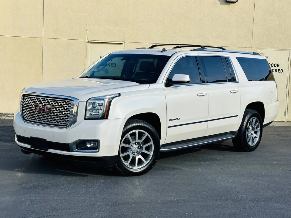 2015 GMC Yukon 4th Gen - Image 4 of 21