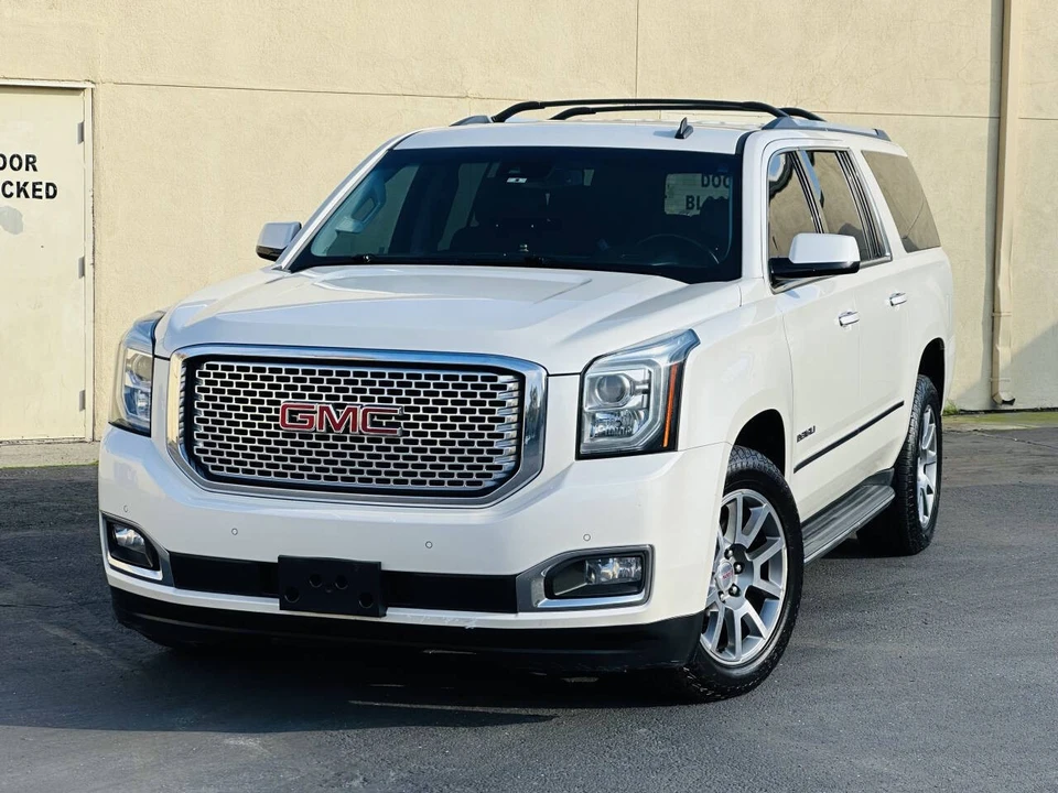 2015 GMC Yukon 4th Gen - Image 3 of 21