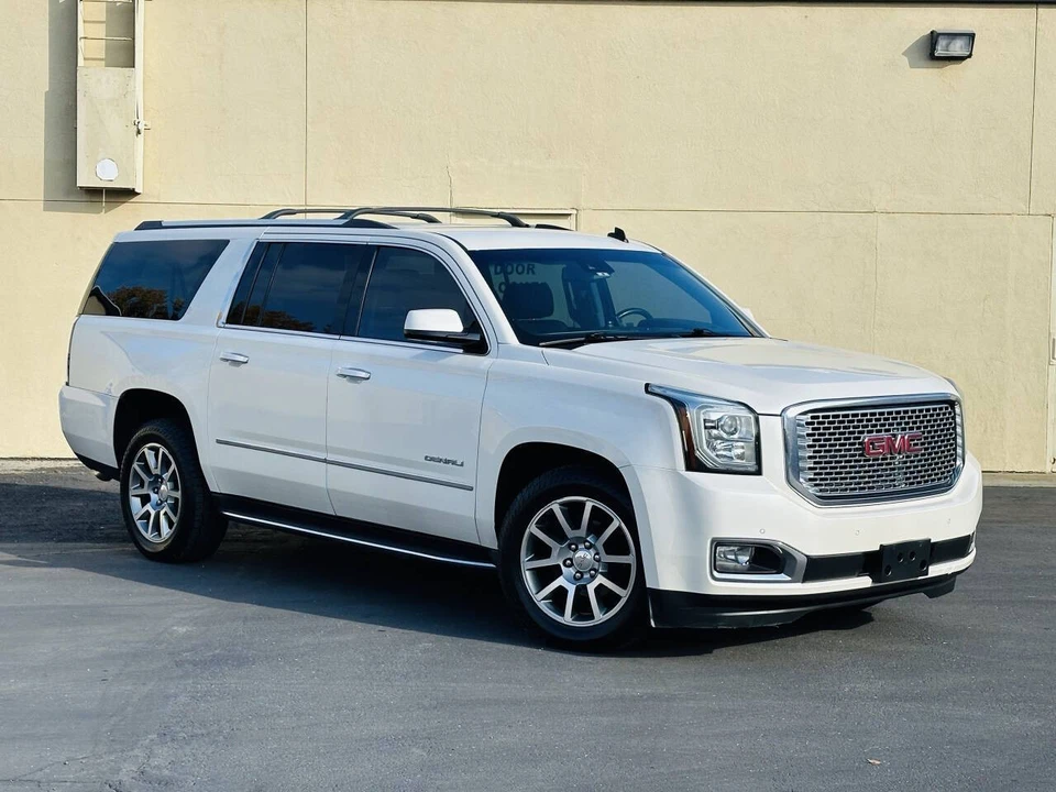 2015 GMC Yukon 4th Gen - Image 2 of 21