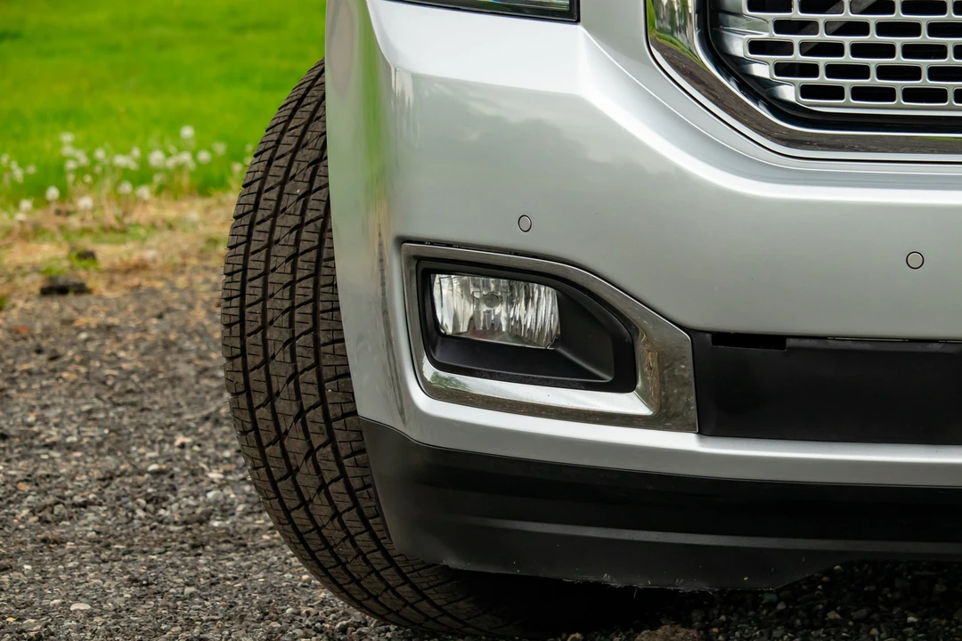 2015 GMC Yukon 4th Gen - Image 26 of 31