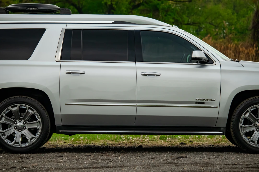 2015 GMC Yukon 4th Gen - Image 17 of 31