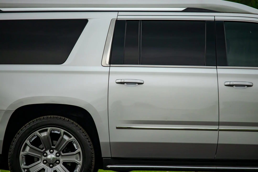 2015 GMC Yukon 4th Gen - Image 16 of 31