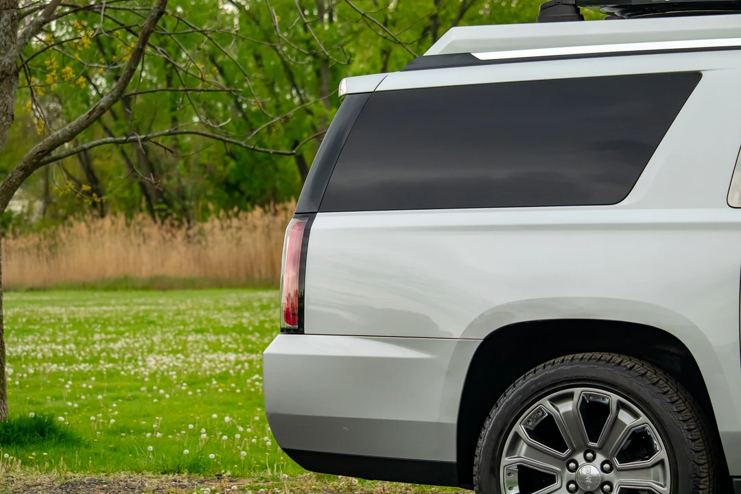 2015 GMC Yukon 4th Gen - Image 12 of 31