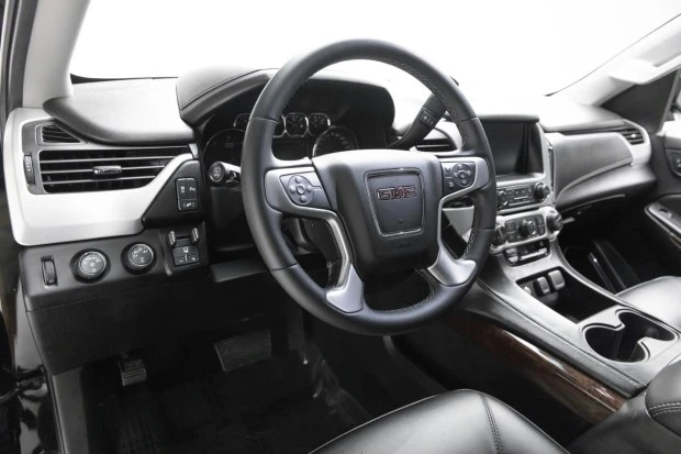 2015 GMC Yukon 4th Gen - Image 5 of 8