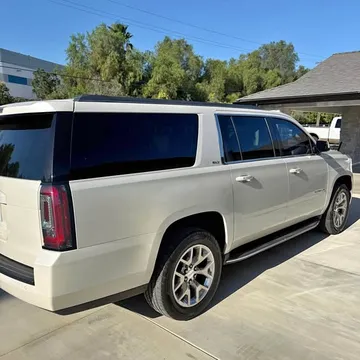2015 GMC Yukon XL SLT Sport Utility 4D