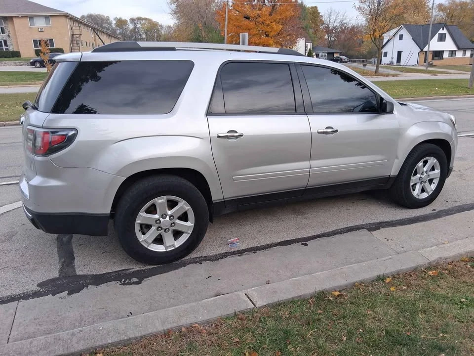 2015 GMC Acadia - Image 6 of 8