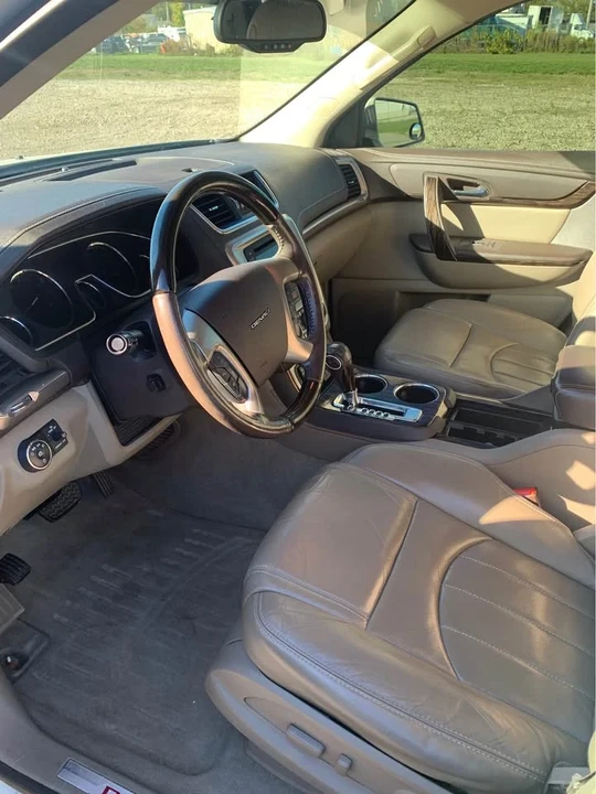2015 GMC Acadia - Image 13 of 16