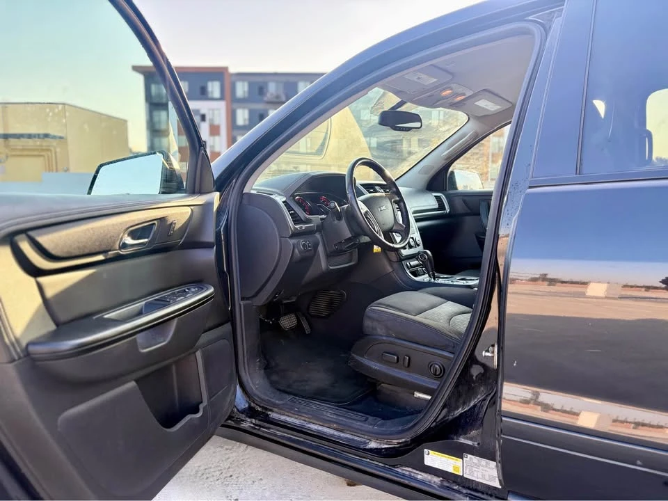 2015 GMC Acadia - Image 15 of 20