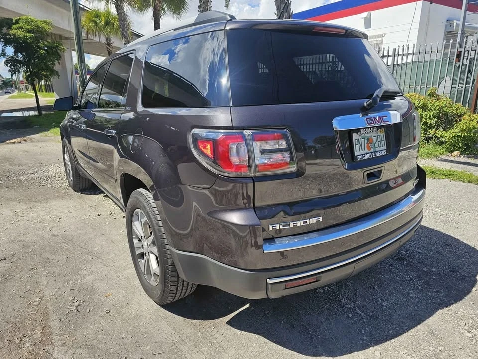 2015 GMC Acadia - Image 3 of 11