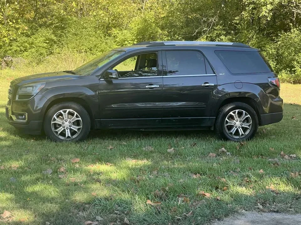 2015 GMC Acadia - Image 9 of 12