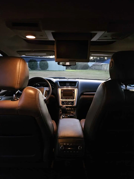 2015 GMC Acadia - Image 10 of 11