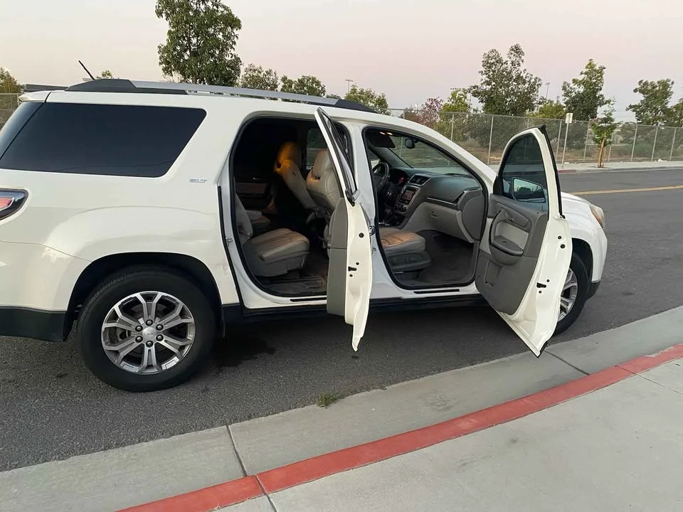 2015 GMC Acadia - Image 2 of 6