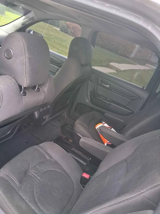 2015 GMC Acadia - Image 5 of 7