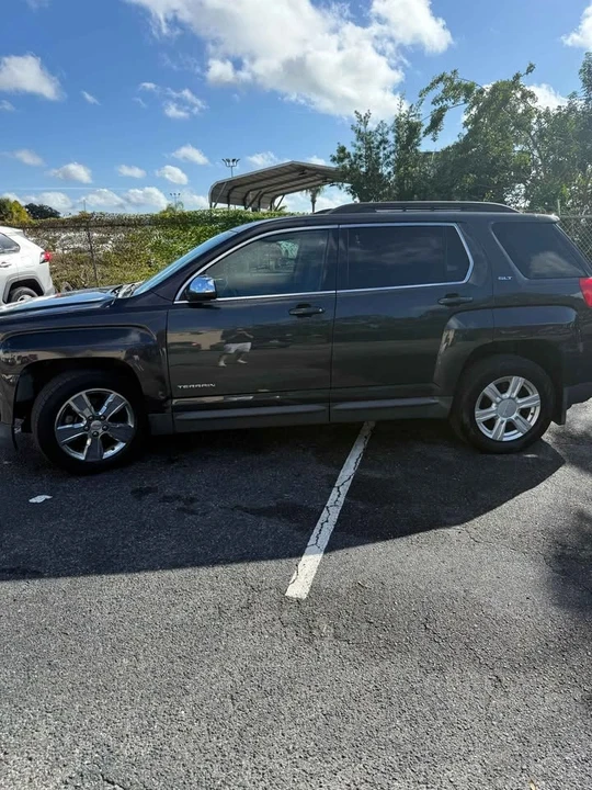 2015 GMC Terrain - Image 2 of 10