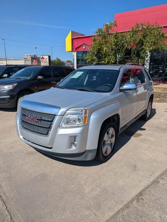 2015 GMC Terrain - Image 2 of 13