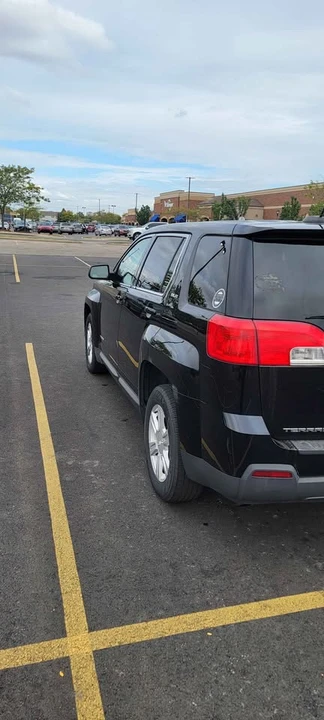 2015 GMC Terrain - Image 10 of 14