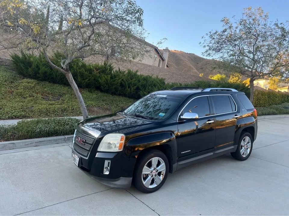 2015 GMC Terrain - Image 2 of 12
