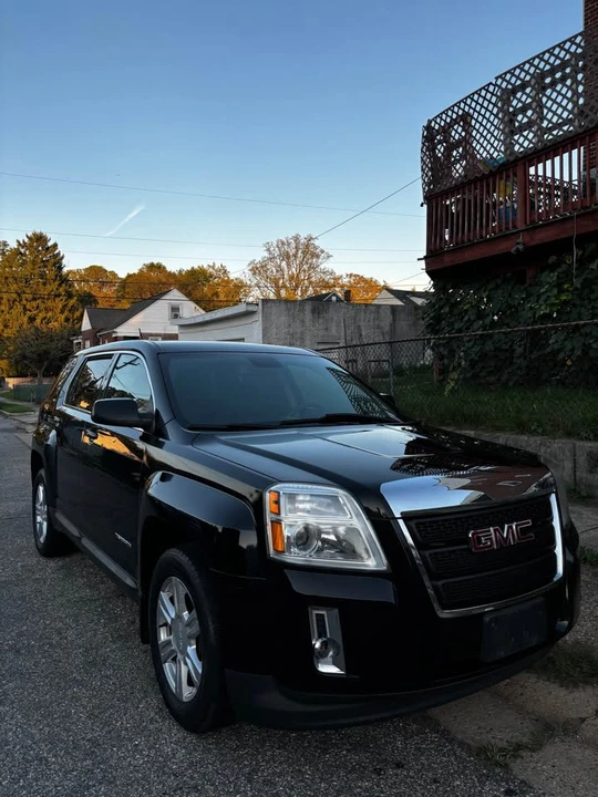 2015 GMC Terrain - Image 2 of 10
