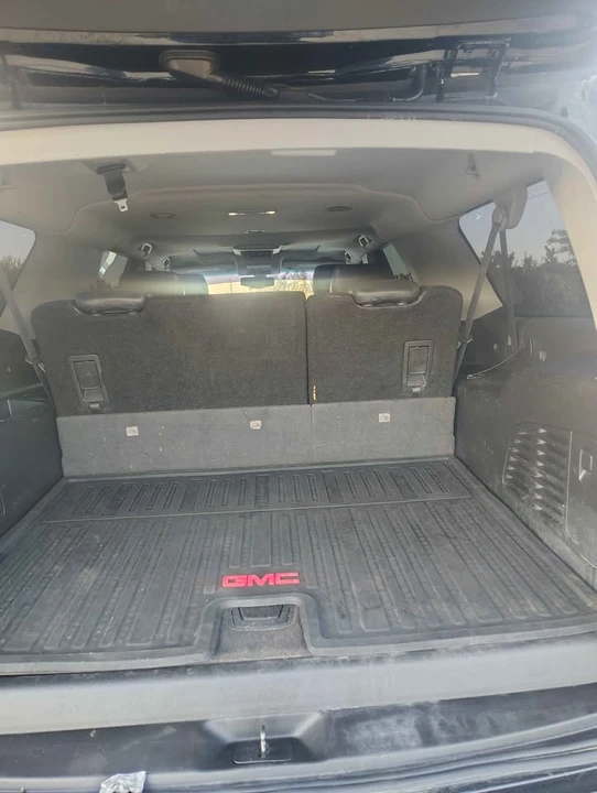 2015 GMC Yukon 4th Gen - Image 9 of 10