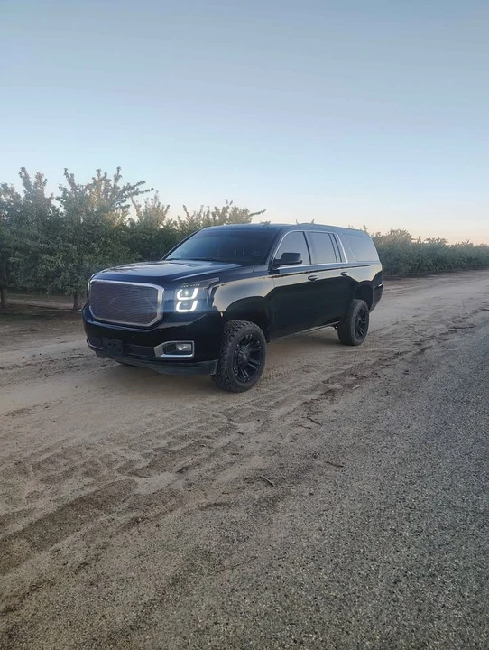 2015 GMC Yukon 4th Gen - Image 10 of 10