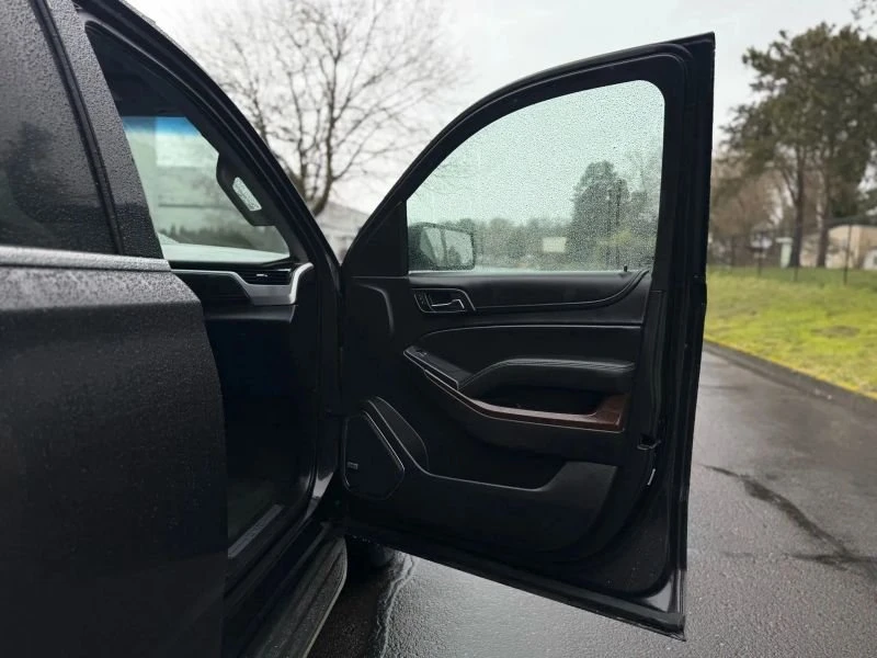 2015 GMC Yukon 4th Gen - Image 17 of 19