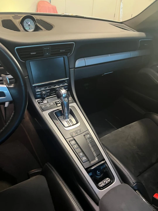 2015 Porsche 991 GT3 - Image 13 of 16