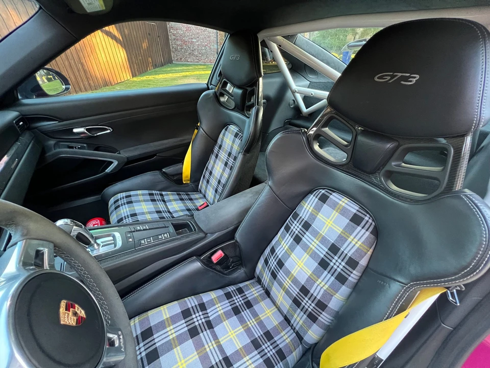 2015 Porsche 991 GT3 - Image 2 of 12