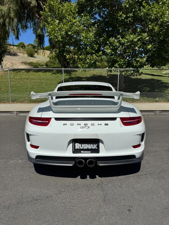 2015 Porsche 991 GT3 - Image 15 of 31