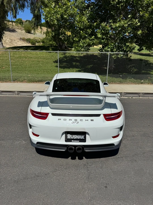 2015 Porsche 991 GT3 - Image 16 of 31