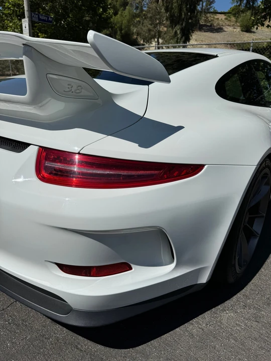 2015 Porsche 991 GT3 - Image 19 of 31