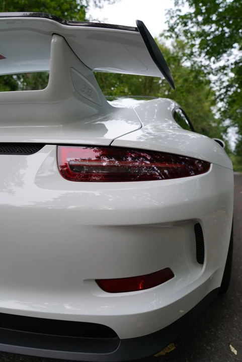 2015 Porsche 991 GT3 - Image 13 of 31