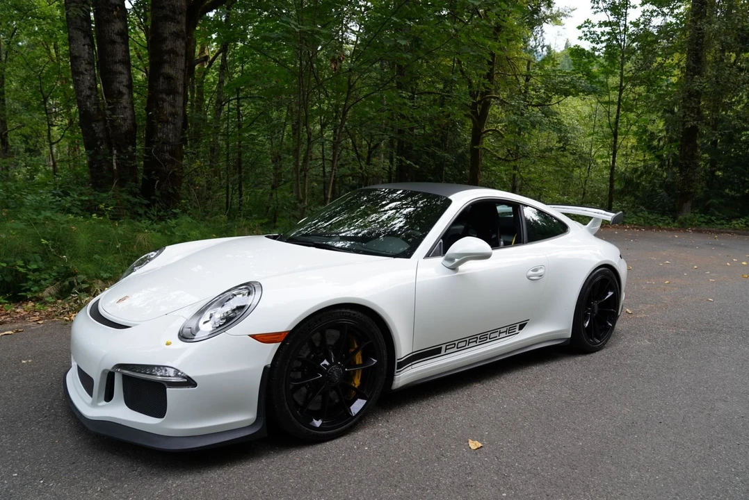 2015 Porsche 991 GT3 - Image 7 of 31