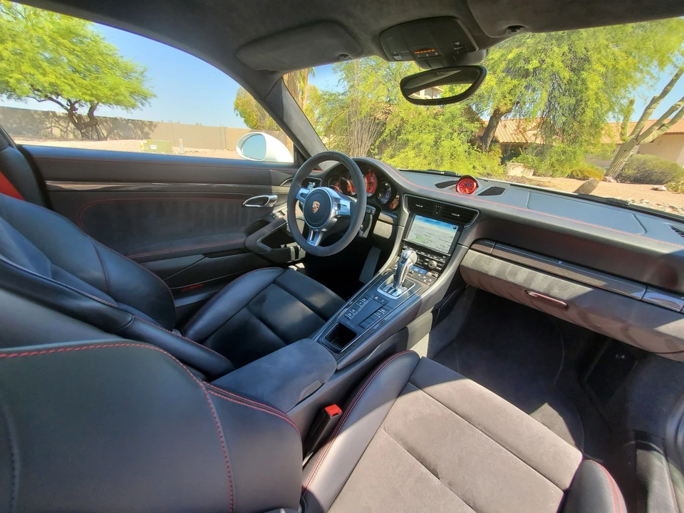 2015 Porsche 991 GT3 - Image 10 of 14