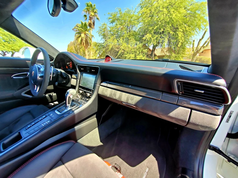 2015 Porsche 991 GT3 - Image 9 of 14