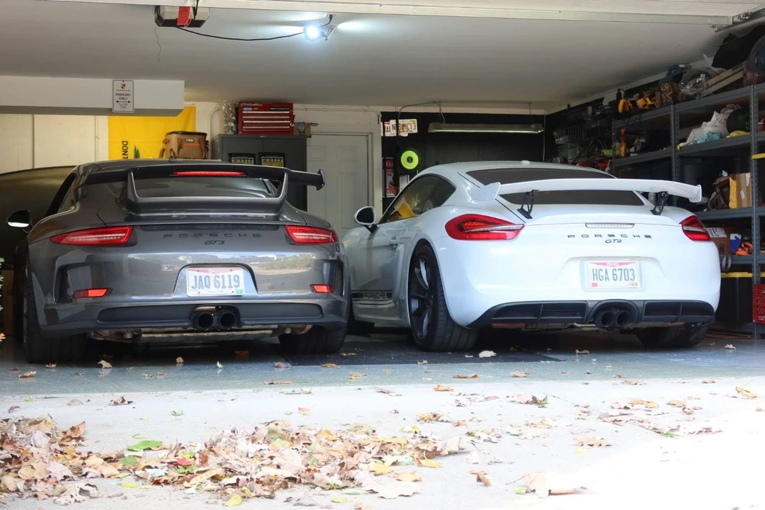 2015 Porsche 991 GT3 - Image 2 of 6
