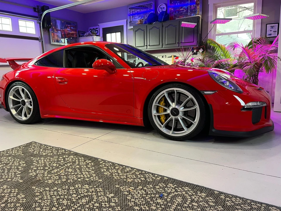 2015 Porsche 991 GT3 - Image 2 of 14