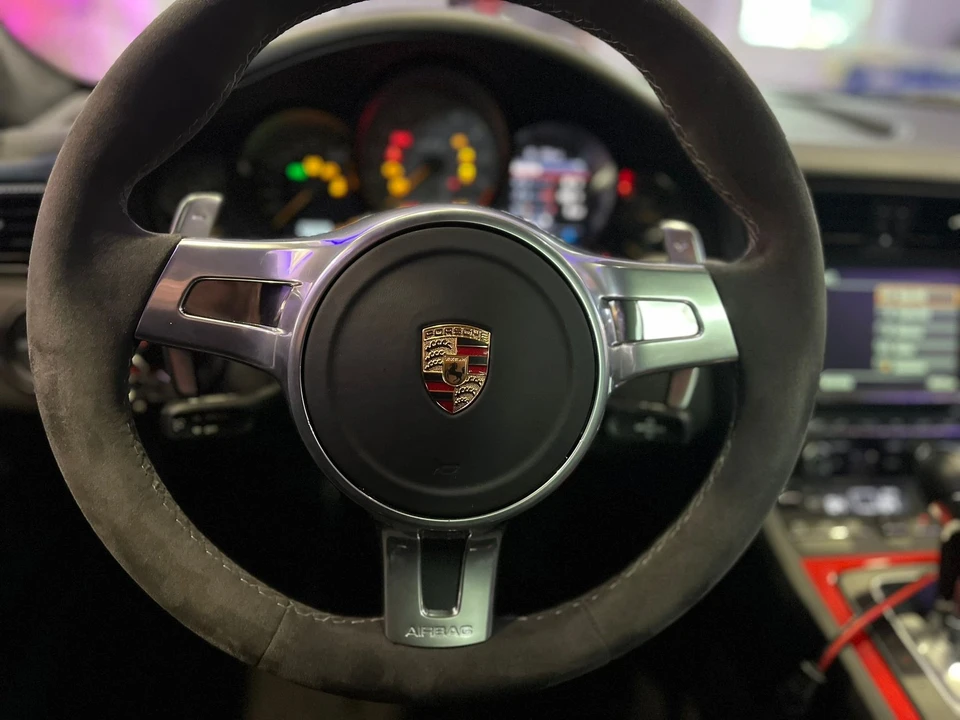 2015 Porsche 991 GT3 - Image 10 of 14
