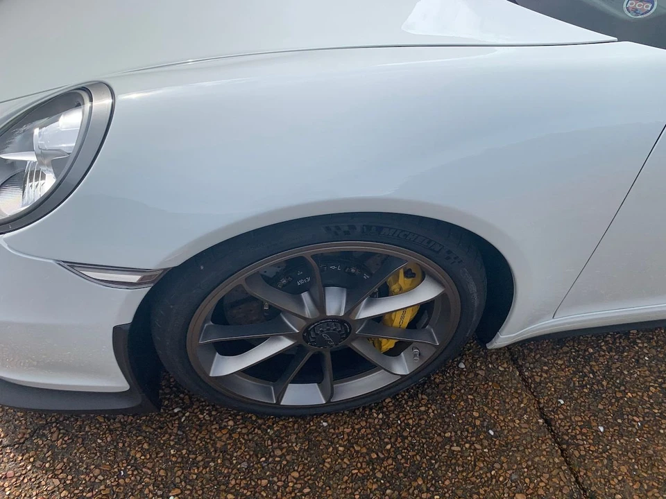 2015 Porsche 991 GT3 - Image 26 of 31