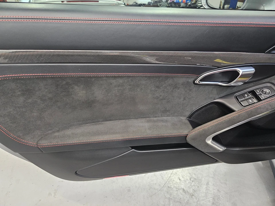 2015 Porsche 991 GT3 - Image 18 of 31