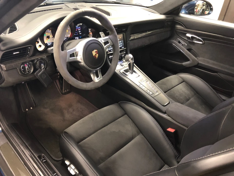 2015 Porsche 991 GT3 - Image 8 of 16