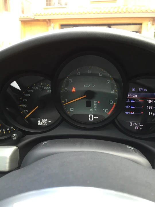 2015 Porsche 991 GT3 - Image 6 of 8