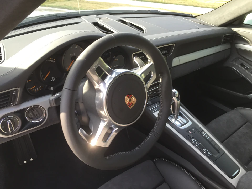 2015 Porsche 991 GT3 - Image 5 of 8